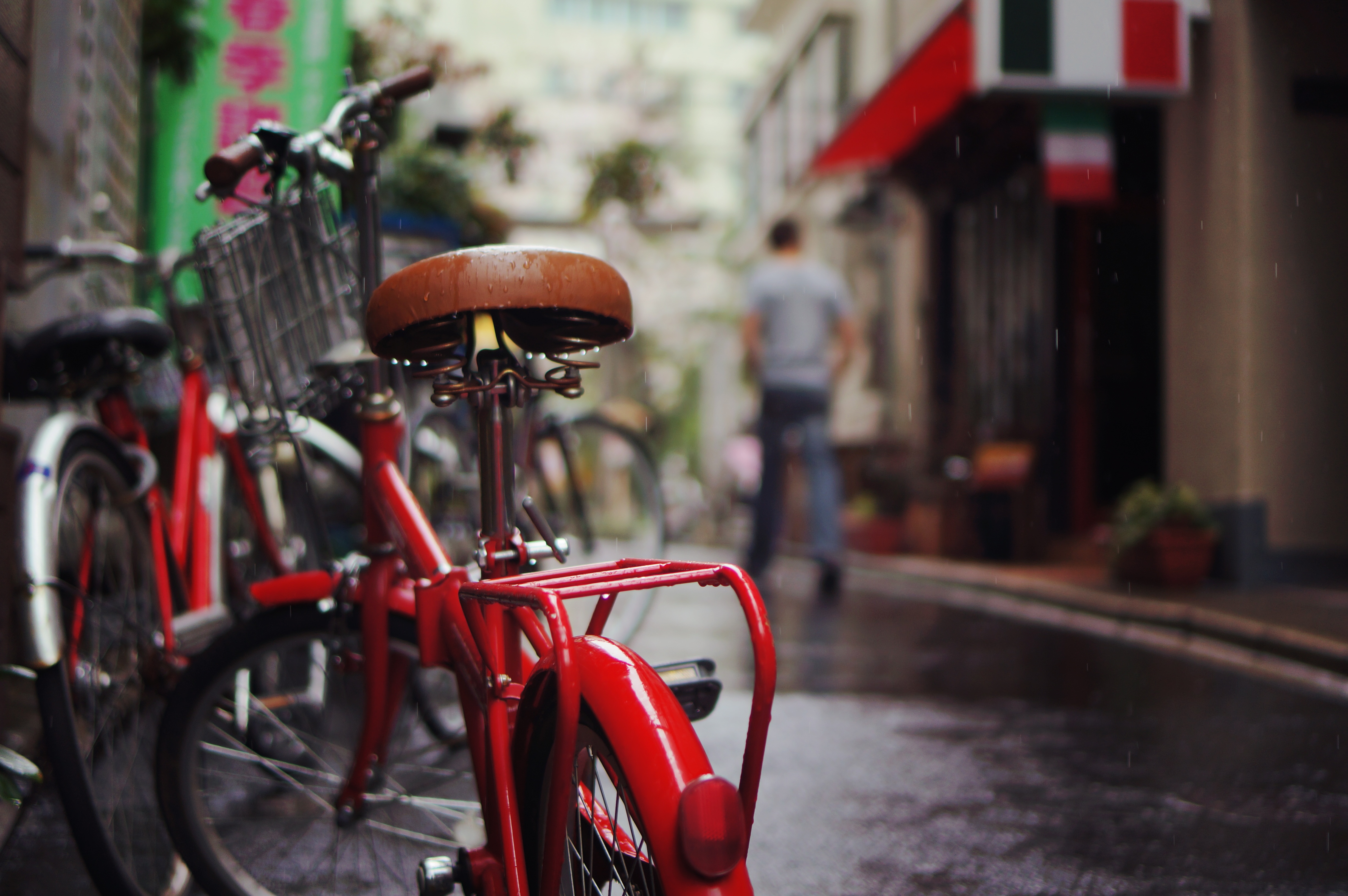 Jazda na rowerze podczas deszczu